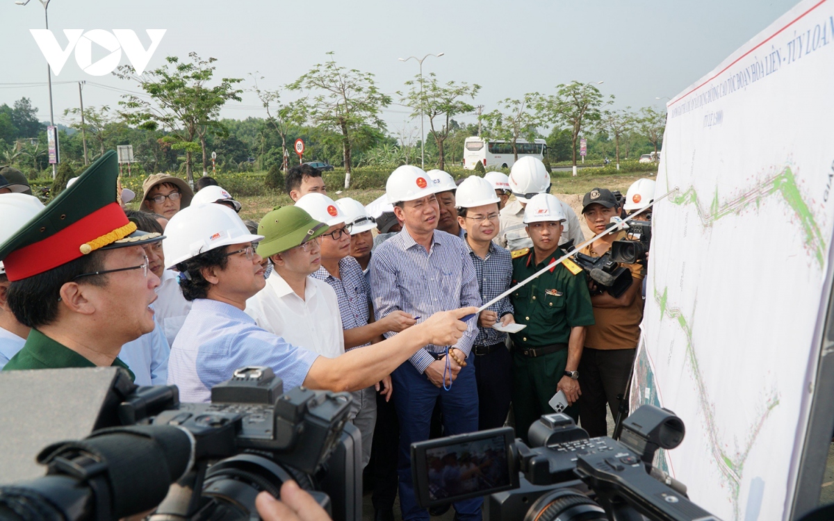 Bí thư Đà Nẵng đôn đốc đẩy nhanh Dự án cao tốc Hòa Liên - Túy Loan